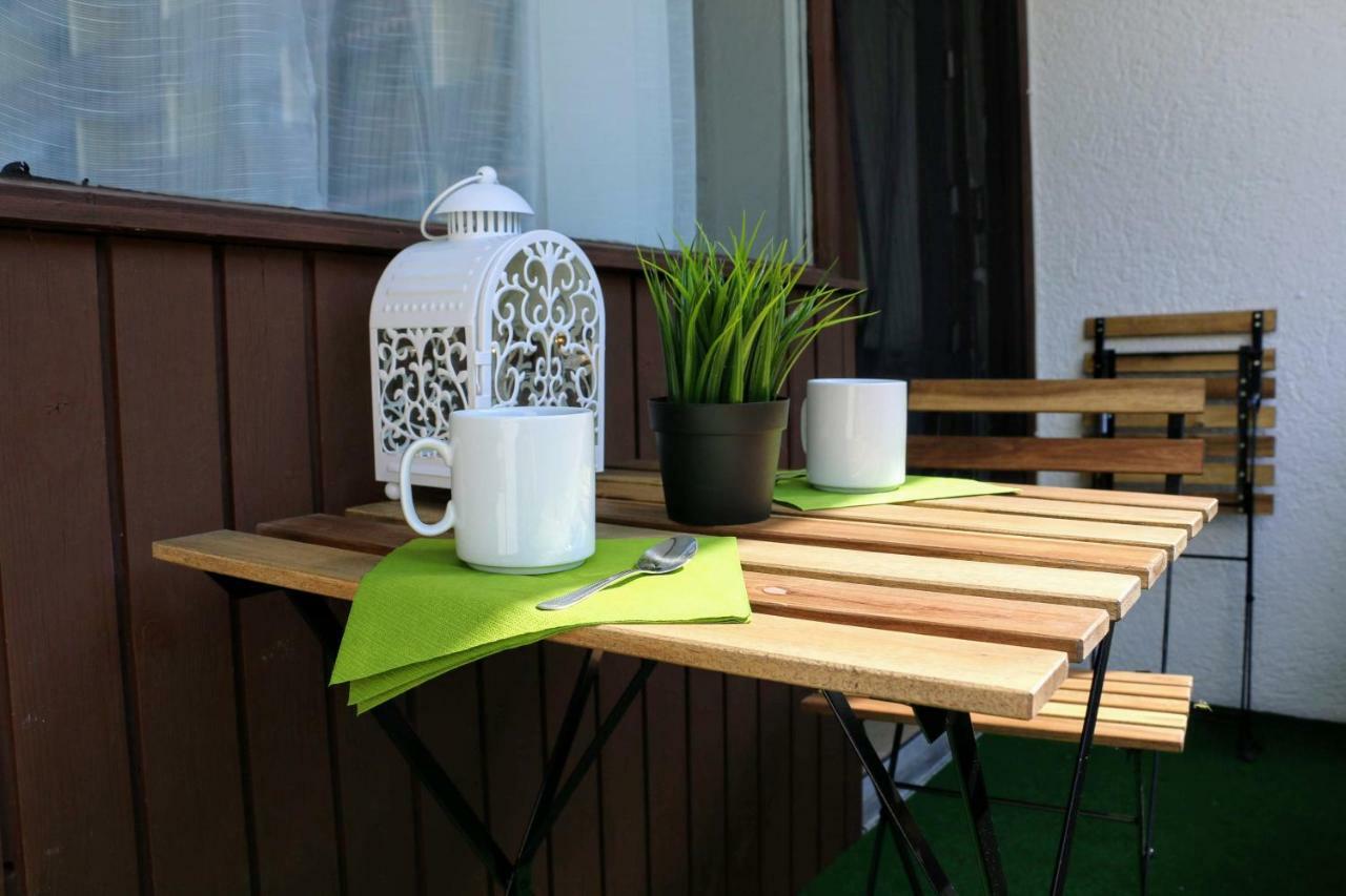 Green Wall Apartment 카프룬 외부 사진