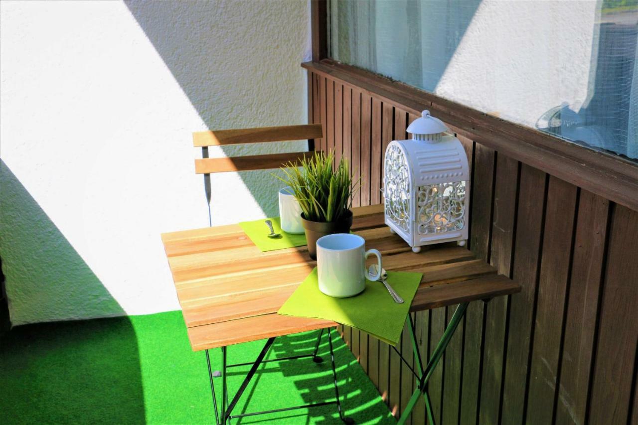 Green Wall Apartment 카프룬 외부 사진