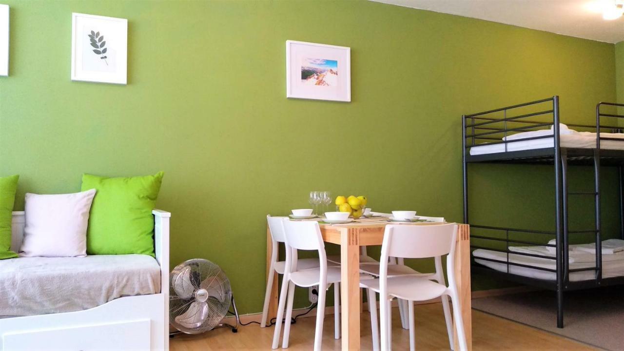 Green Wall Apartment 카프룬 외부 사진